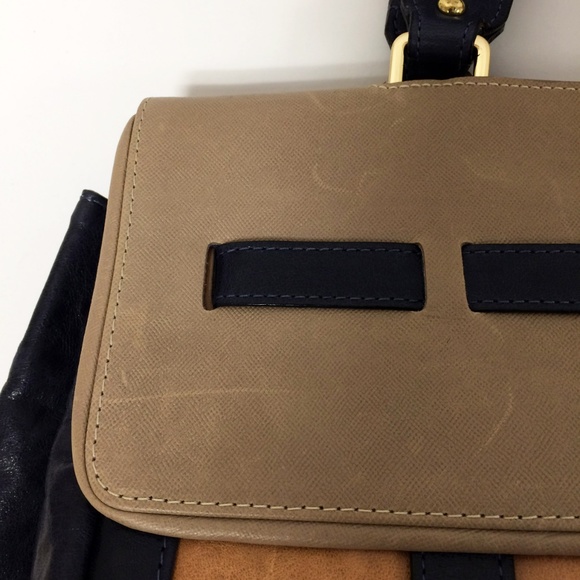 Be & D Celia Colorblock Shoulder Bag - Picture 6 of 7